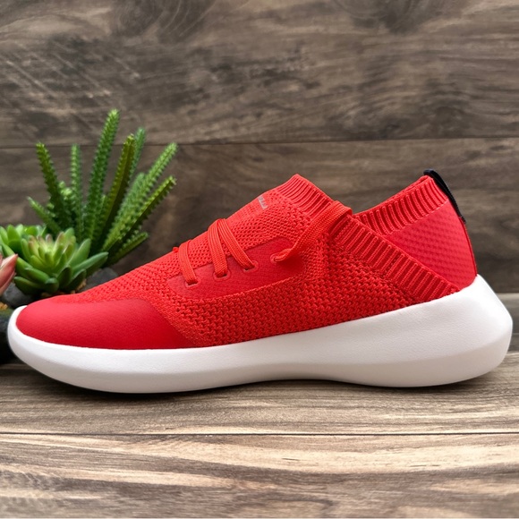 NIB Peter Millar Hyperlight Glide Sneaker US 8 Red A SMALL SNAG ON SHOE LACE - Picture 8 of 15